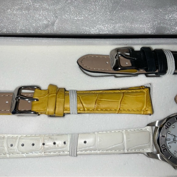 Watch, Invicta Pro-Diver Women’s Watch, NWOT - Picture 6 of 13